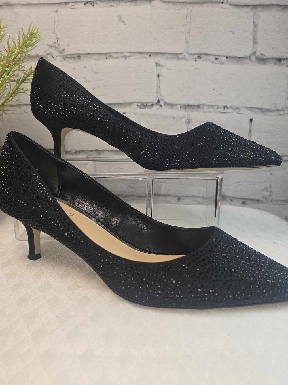 JEWEL BADGLEY MISCHKA WOMENS FRENCHIE POINTED TOE KITTEN HEEL BLACK CRYSTAL 9